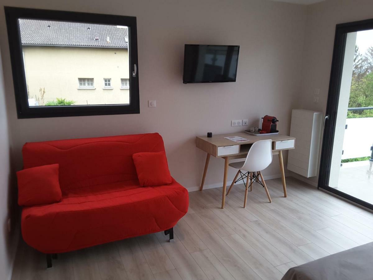 Villa'Vi Lyon Est Chambres D'Hotes サン・プリエスト エクステリア 写真
